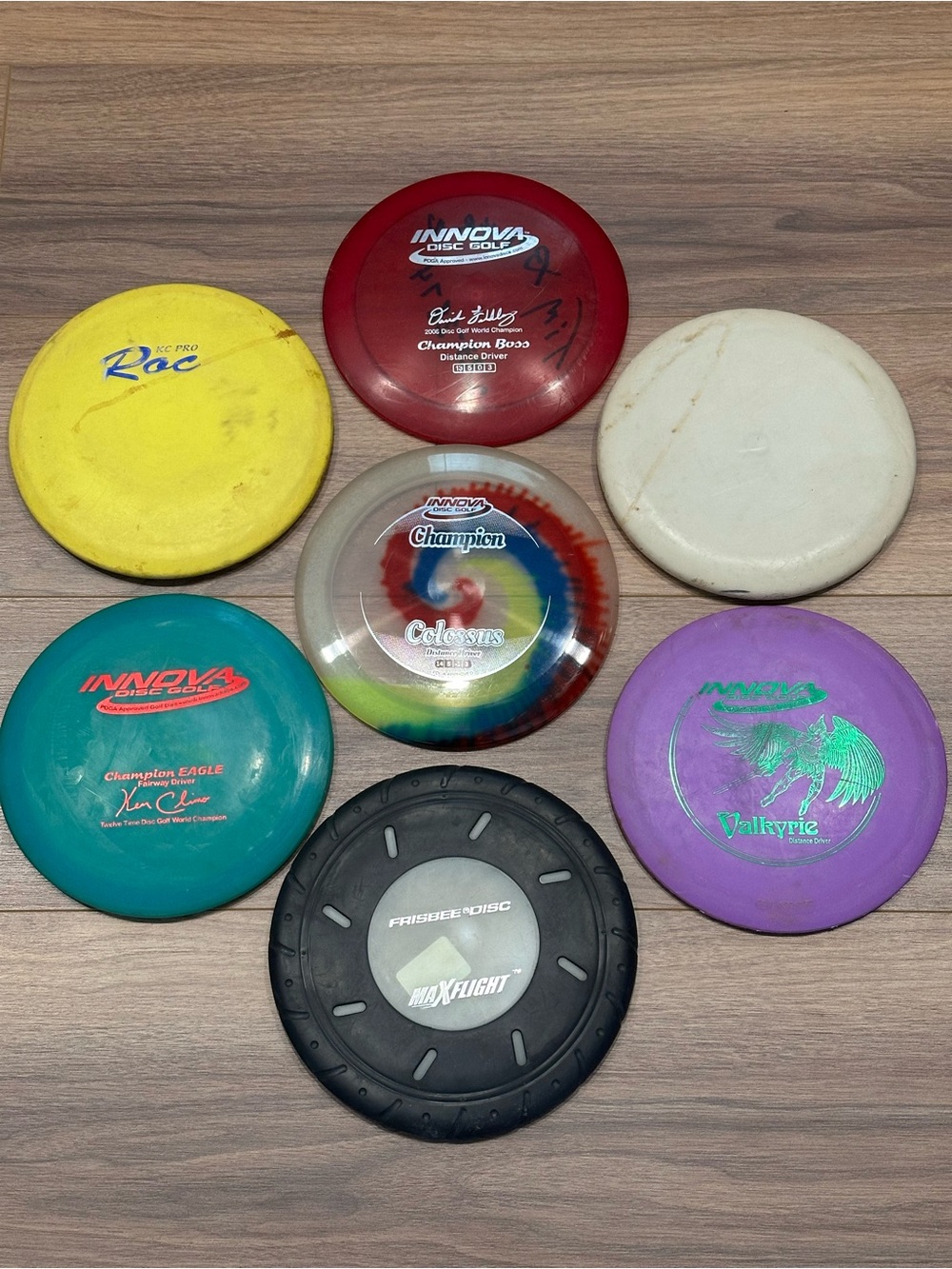 7 Disc Golf Discs 4 Innova drivers /3 putters